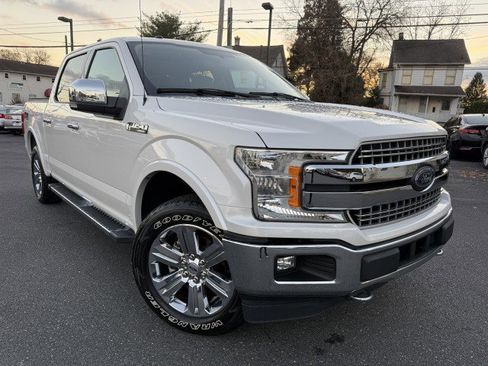 Used 2018 Ford F150 Lariat image 3