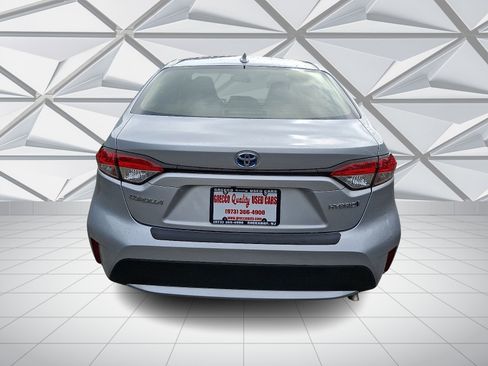 Used 2021 Toyota Corolla LE FWD image 9