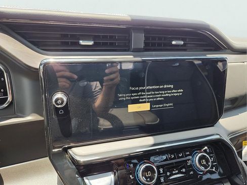 New 2025 GMC Sierra 1500 AT4X AWD/4WD image 24