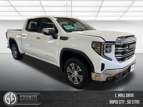 Used 2024 GMC Sierra 1500 SLT AWD/4WD image 8