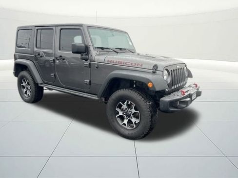 Used 2016 Jeep Wrangler Unlimited Rubicon image 7