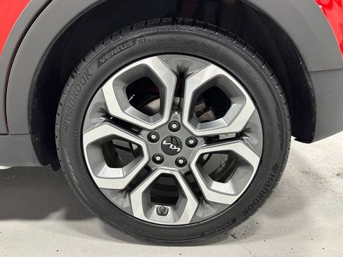 Used 2022 Kia Soul X-Line FWD image 60