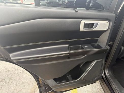 Used 2020 Ford Explorer ST w/ ST Street Pack AWD/4WD image 15