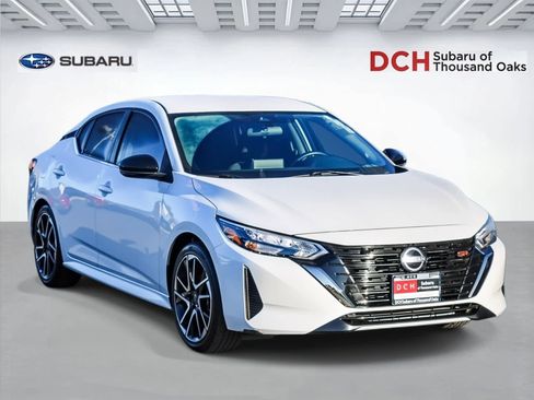 Used 2024 Nissan Sentra SR image 3