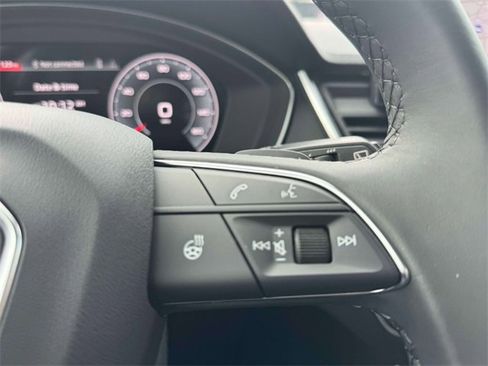 Used 2023 Audi Q5 2.0T Prestige w/ Prestige Package image 25