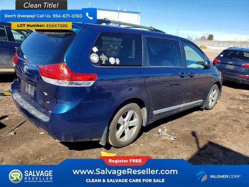 Used 2012 Toyota Sienna LE image 4