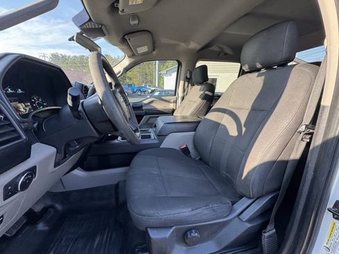 Used 2019 Ford F150 XL w/ Equipment Group 101A Mid AWD/4WD image 13