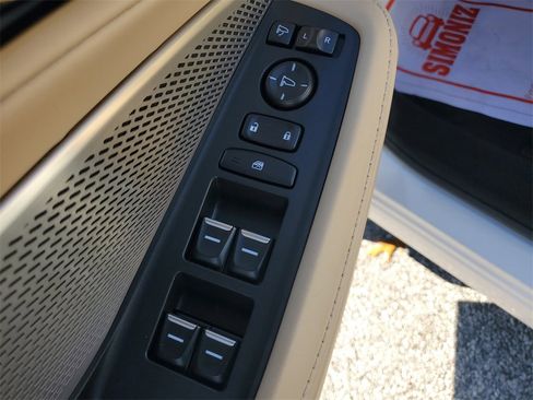 Certified 2024 Acura MDX FWD w/ Technology Package image 21