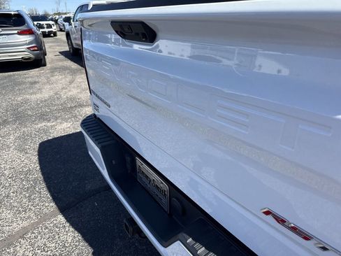 Certified 2022 Chevrolet Silverado 1500 RST image 38