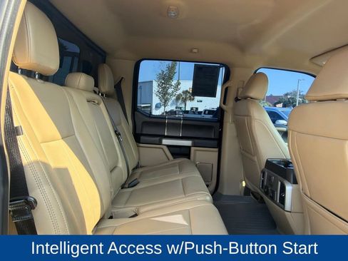 Used 2021 Ford F250 Lariat w/ Lariat Ultimate Package AWD/4WD image 29