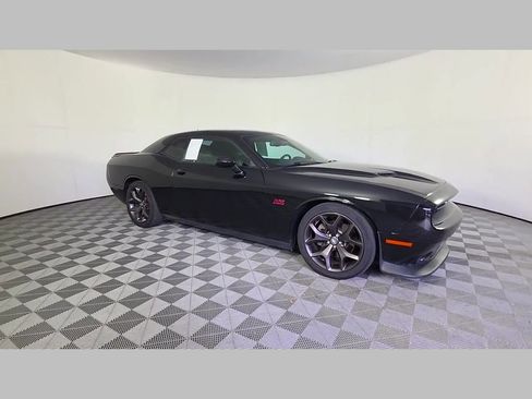 Used 2018 Dodge Challenger R/T Plus RWD image 52