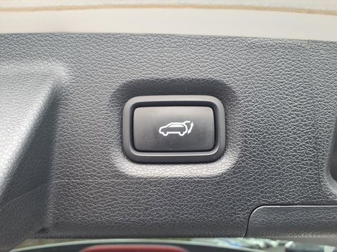 Certified 2023 Hyundai Santa Fe SEL image 12