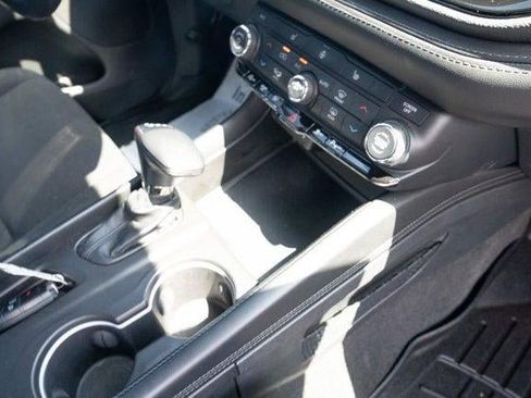Certified 2022 Dodge Durango GT RWD image 42