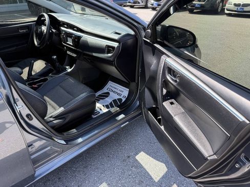 Used 2015 Toyota Corolla S FWD image 7
