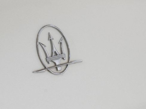 Used 2018 Maserati Ghibli S GranSport image 12