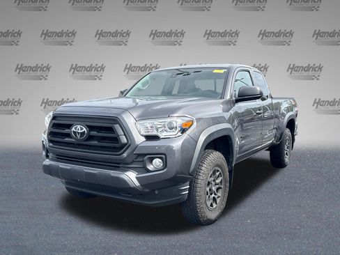 Used 2022 Toyota Tacoma SR w/ SX Package RWD image 8