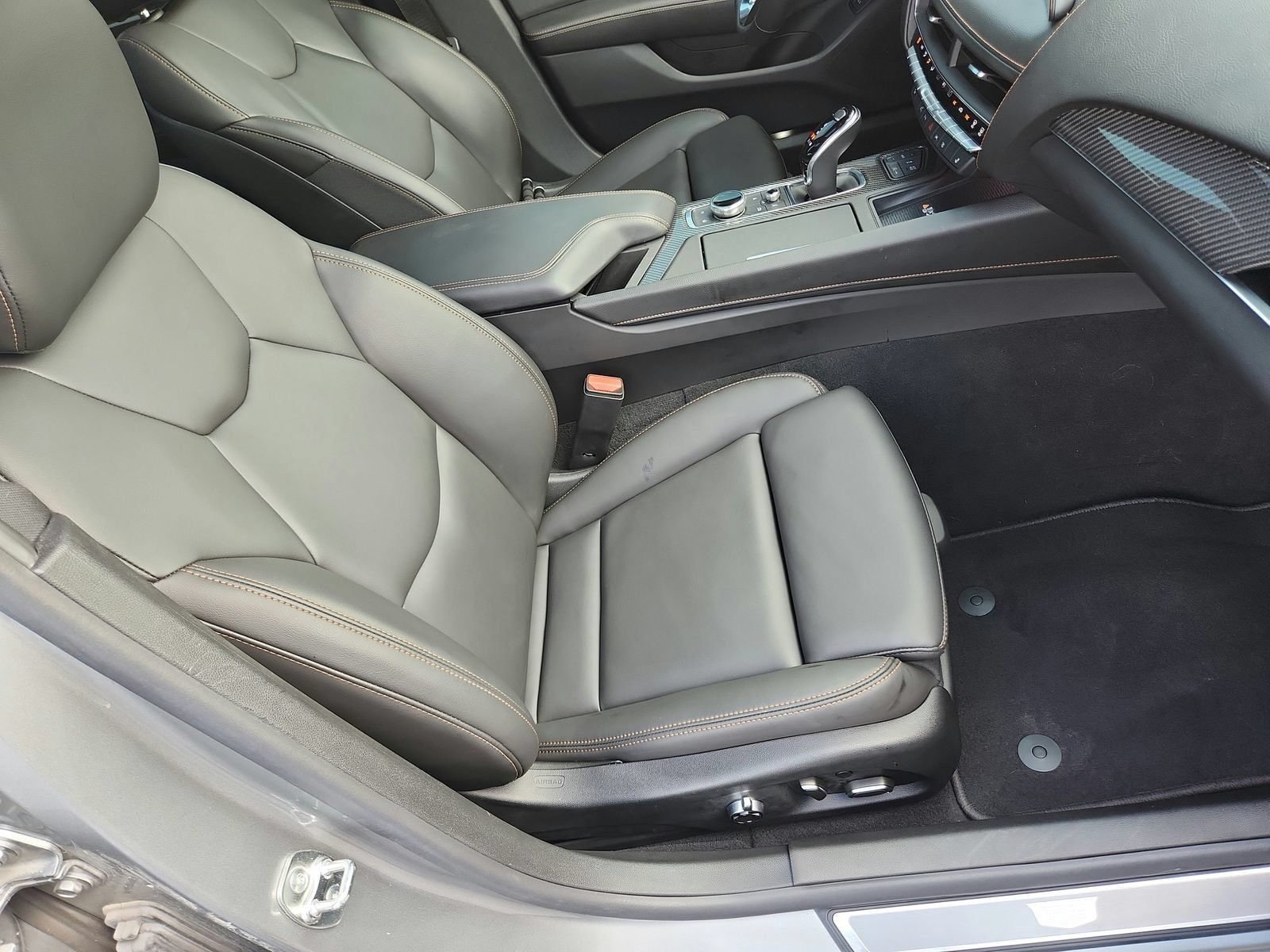Used 2025 Cadillac CT5 Sport w/ Sun And Sound Package AWD/4WD image 29
