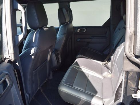 New 2026 Ford Bronco Outer Banks AWD/4WD image 6