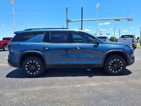 Used 2025 Chevrolet Traverse Z71 w/ Enhanced Driving Package AWD/4WD image 9