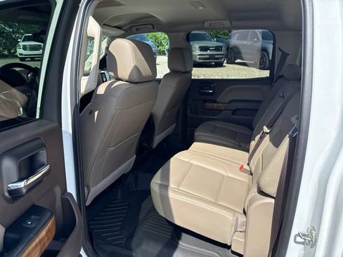 Used 2018 GMC Sierra 1500 SLT w/ SLT Premium Package AWD/4WD image 18