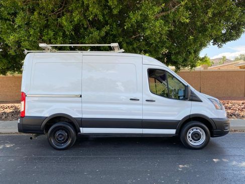 Used 2020 Ford Transit 250 Medium Roof RWD image 7