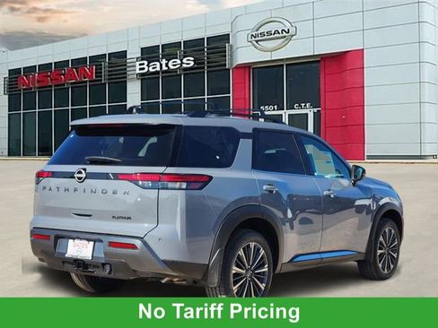 New 2026 Nissan Pathfinder Platinum image 4