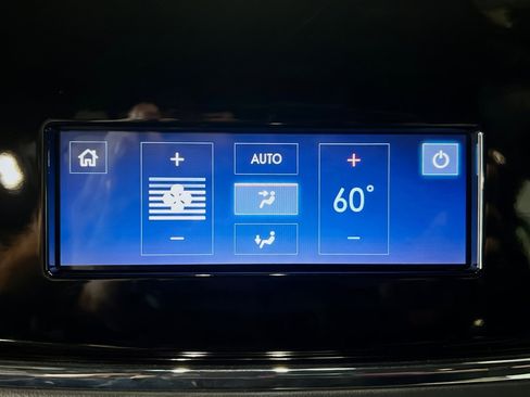Used 2024 Lincoln Navigator Reserve AWD/4WD image 20
