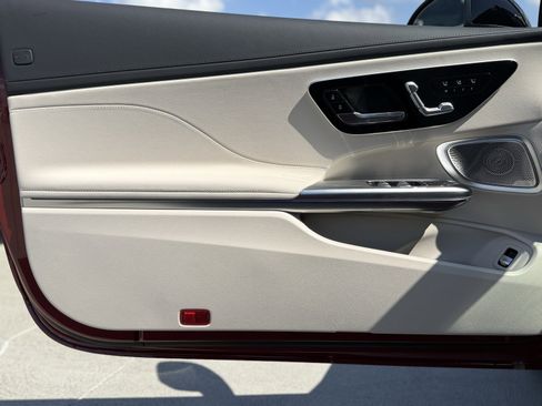 New 2026 Mercedes-Benz CLE 450 4MATIC Cabriolet image 16