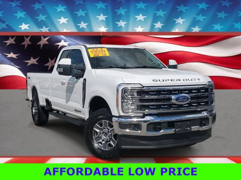Used 2023 Ford F350 Lariat w/ Tow Technology Package image 1