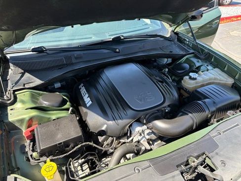 Used 2018 Dodge Charger R/T w/ Blacktop Package RWD image 12
