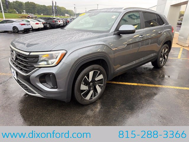 Used 2024 Volkswagen Atlas Cross Sport SE AWD/4WD image 3