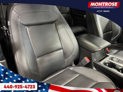 Used 2022 Ford Explorer XLT w/ Equipment Group 202A AWD/4WD image 50