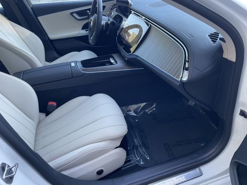 New 2026 Mercedes-Benz E 350 Sedan image 44