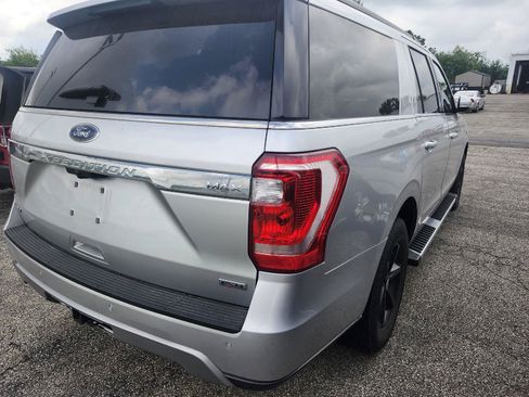 Used 2018 Ford Expedition Max XLT w/ Equipment Group 202A AWD/4WD image 6