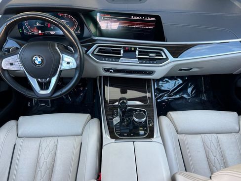 Used 2020 BMW X7 xDrive40i w/ Premium Package image 16