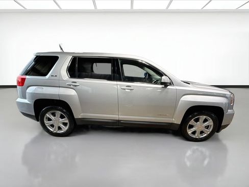 Used 2017 GMC Terrain SLE FWD image 4