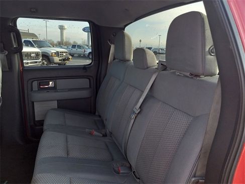 Used 2013 Ford F150 XLT w/ XLT Chrome Pkg image 13