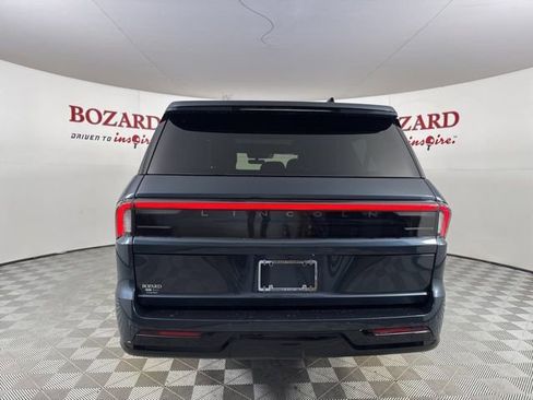 New 2025 Lincoln Navigator L Reserve w/ Jet Appearance Package image 6