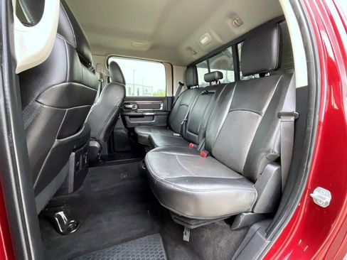 Used 2015 RAM 3500 Laramie w/ Convenience Group AWD/4WD image 19