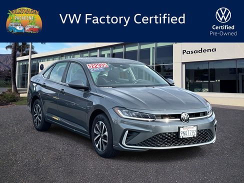 Certified 2025 Volkswagen Jetta S image 1