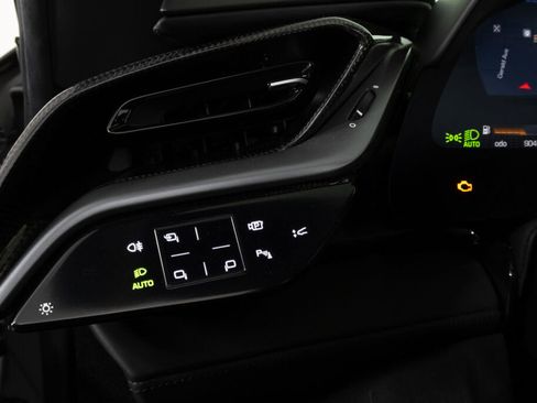 Used 2023 Ferrari SF90 Spider AWD/4WD image 37