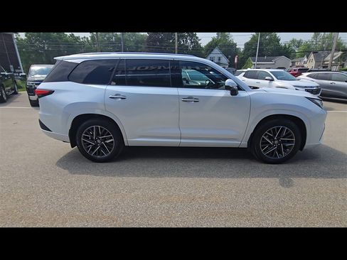 Used 2024 Lexus TX 350 AWD image 9