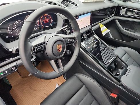 New 2026 Porsche Panamera GTS image 4