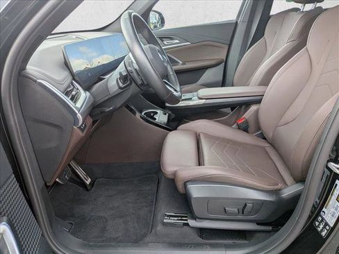 Used 2025 BMW X1 xDrive28i image 16
