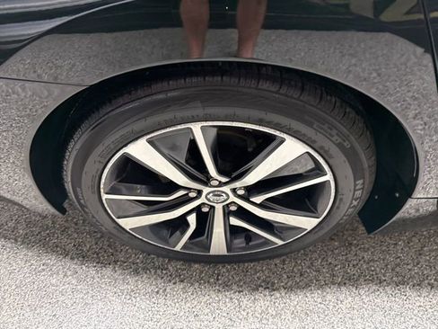 Used 2020 Nissan Maxima 3.5 SL w/ Floor Mat Group FWD image 21