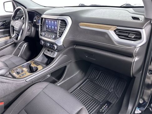 Used 2023 GMC Acadia SLE w/ Driver Convenience Package image 30