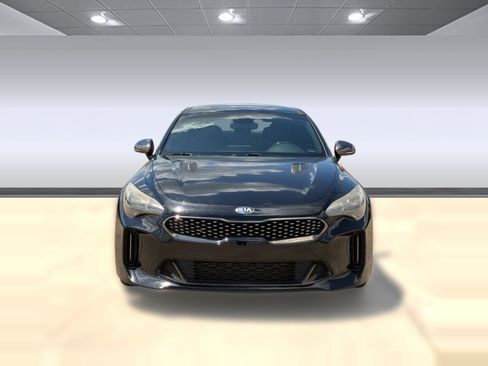 Used 2018 Kia Stinger GT1 RWD image 6
