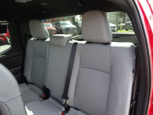 Used 2025 Toyota Tacoma SR5 image 20