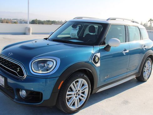 Used 2019 MINI Cooper Countryman SE w/ Premium Package image 6