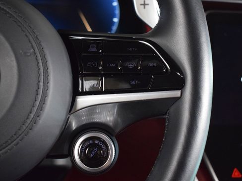 Certified 2023 Maserati Grecale Modena image 28